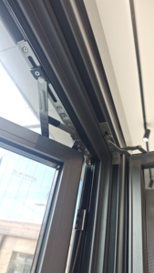 Modern Weather-Resistant NFRC Tinted Glass Insulated Aluminum Windows Outward <b>Swing</b> Thermal Break Casement for Villa Entry - Product Image 2