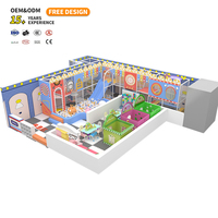 Équipement de terrain de jeu intérieur pour enfants, aire de jeux souple, trampoline, bac à sable, toboggan, structure d'escalade, parc d'attractions, piscine à balles en bois écologique