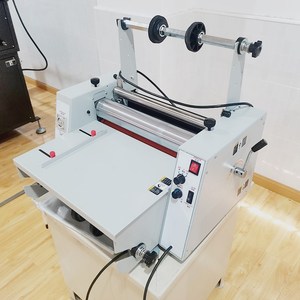 Machine à <span class=keywords><strong>plastifier</strong></span> mate facile à utiliser pour les documents de bureau - Product Image 4
