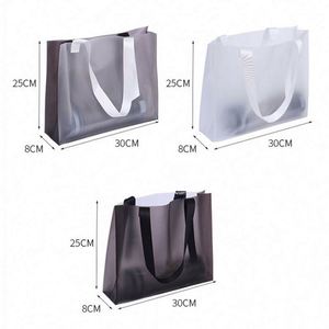 Bolsa de Compras Transparente de Alta Calidad para Tienda de Ropa, Bolsa de PVC Esmerilado Translúcido - Product Image 2