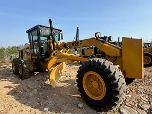 Nouvelle niveleuse à moteur SEM920F, moteur haute efficacité, équipement de construction avec boîte de vitesses et faible coût d'entretien - Product Image 1