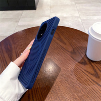 Coque arrière respirante à dissipation thermique avec design blindé magnétique pour OnePlus 13R 12 5G ACE5Pro, protection de charge sans fil