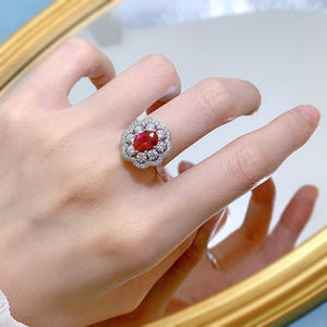 Anillo de Plata S925 con Rubí Color Sangre de Pichón y <span class=keywords><strong>Diamantes</strong></span>, Popular <span class=keywords><strong>en</strong></span> Europa y América, <span class=keywords><strong>Venta</strong></span> Directa de Fábrica - Product Image 6