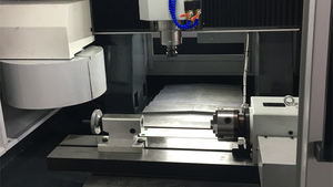 MAXTORS Mini di Piccola Dimensione Doppia Colonna 3 <span class=keywords><strong>4</strong></span> 5 Assi CNC Dentale Fresatura Macchina per zirconia denti stampo ad alta velocità lavorazione YMC6050 - Product Image 3