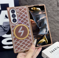 Étui de téléphone magnétique antichoc en PC avec support Ripple Diamond et chaîne en cristal, imprimé léopard brillant, pour Samsung ZFold7