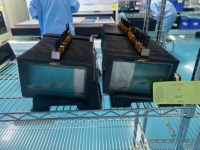Layar LCD TFT IPS 10.1 Inci 1920x1200 Kingo Vision 1000 Nits Kecerahan Tinggi LVDS EDP Panel Industri Layar Sentuh
