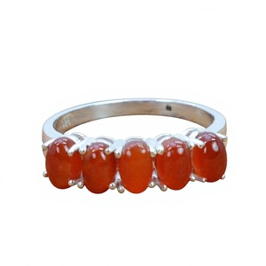 Anillo de Plata de Ley 925 con Racimo de Gemas de Cornalina, Joyería Fina Antigua Hecha a Mano, Certificada, de Estilo Cristiano y de Moda - Product Image 1