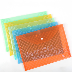 Carpeta de Plástico con Botón de Cierre, Tamaño A4, Impermeable, Transparente, para Documentos, Oficina, Estudiantes, Almacenamiento - Product Image 4