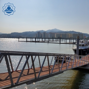 Pontons <span class=keywords><strong>en</strong></span> aluminium à cadre <span class=keywords><strong>en</strong></span> acier Dock flottant Lumière solaire Kits de canal transversal marin pour bateau <span class=keywords><strong>ponton</strong></span> Voile Fournitures marines - Product Image 5