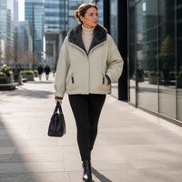 Parka Courte Femme Luxe Premium Coupe-Vent avec Col en Fourrure Oversize pour Tenue Décontractée et Urbaine
