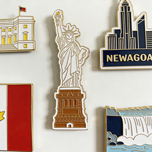 แม่เหล็กติดตู้เย็นรูปสถานที่สำคัญของอเมริกาแบบ 3 มิติ รูปปั้นเทพีเสรีภาพ อนุสาวรีย์วอชิงตัน ทำจากโลหะผสมสังกะสีเคลือบแข็ง - Product Image 2