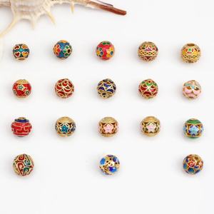 Accesorios de cobre con cuentas DIY para la creación de colgantes, collares, pendientes, dijes, cuentas y pulseras - Product Image 2