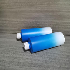 Bouteille d'essence cosmétique PET 200 PCR de 50% ml avec pulvérisateur à gâchette fine de 24mm - Product Image 5