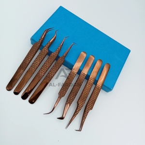 Pince à épiler pour cils en acier inoxydable couleur or rose à pointe en fibre, avec grip diamant et logo personnalisé, pour extensions de cils - Product Image 4