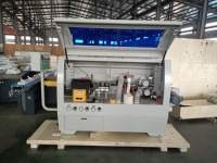 Machine à plaquer les chants entièrement automatique pour le travail du bois Mdf pré-fraisage
