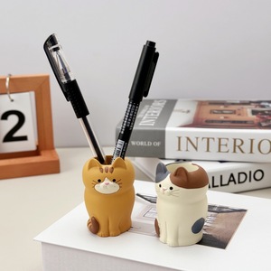 Organizador de Escritorio Multifuncional de Resina para Oficina en Casa, Decoración de Escritorio, Porta Cepillos de Dientes con Porta Lápices - Product Image 2