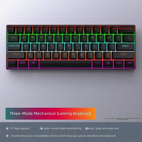 Keyboard Mini USB 61 Tombol Grosir Ready Stock, Tiga Mode BT, Lampu LED Backlit, Kabel, Tipe C untuk Meja, Keyboard Mekanik