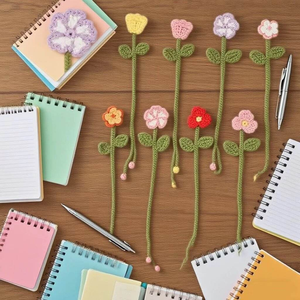 Kit de fabrication de marque-pages en crochet en forme de fleur avec fil tubulaire coloré, 8 pièces pour la création de marque-pages faits main, décoration de livres - Product Image 3