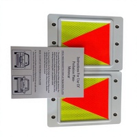 Plaque de signalisation réfléchissante triangulaire jaune-orange pour les nouveaux conducteurs à Singapour, avec feuille réfléchissante haute intensité