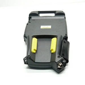 Fanuc A05B-2255-C102 a utilisé un pendentif d'apprentissage de robot d'origine. - Product Image 5