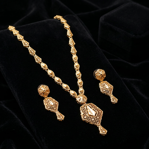 Venta al por mayor de collares de oro de 14K 18K 24K, conjunto de joyería turca moderna, joyería de moda, conjunto de joyería de lujo de oro de latón. - Product Image 2