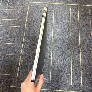 Portátil Usado para Negocios: MacBook Pro 2016/17 A1708 i5 8ª Gen, 8GB RAM, 256GB SSD, 13.3 Pulgadas - Computadora Económica para Estudiantes - Product Image 5