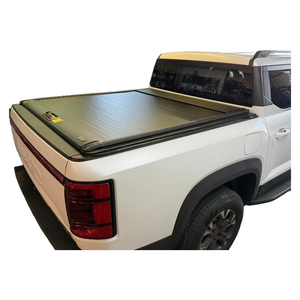 Couverture de benne manuelle à enroulement pour camions BYD Ranger, en aluminium, rétractable, étanche, verrouillable, avec éclairage LED - Product Image 6