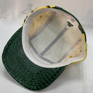 Casquette personnalisée à 5 panneaux non structurée, effet peau de crocodile, avec logo brodé intégral, style tigre rayé, <span class=keywords><strong>en</strong></span> cuir - Product Image 5