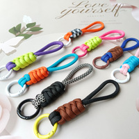 Porte-clés en paracorde polyester noué à la main avec anneau en O à ressort, corde tressée colorée, porte-clés unisexe et breloque de sac