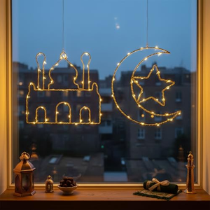 Luces Decorativas para Bodas, Guirnalda de Alambre de Cobre con Luces LED en Forma de Luna y Corazón, Ideales para San Valentín - Product Image 5