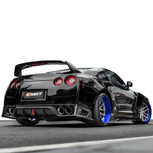 Kit large carrosserie pour <span class=keywords><strong>Nissan</strong></span> <span class=keywords><strong>GTR</strong></span> R35 Pare-chocs avant Pare-chocs arrière Jupes latérales Capot Large élargisseur et spoiler de coffre pour <span class=keywords><strong>GTR</strong></span> R35 Facelift - Product Image 4