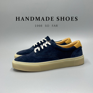 Zapatos casuales de cuero genuino de primera calidad con cordones estilo trenzado, zapatos versátiles para hombre, zapatos de plataforma artesanales a la moda. - Product Image 3