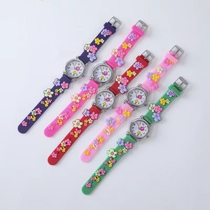 Reloj Infantil de Silicona con Diseño de Dibujos Animados y Aleación, Novedad 2024, para Niños Pequeños, Moderno, con Diseño de Auto - Product Image 4