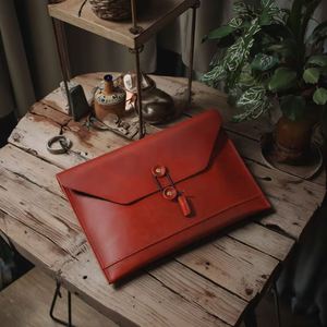 Maletín para Portátil de Cuero Genuino de 10.9*7.68' Duradero y Moderno, Funda para PC de Piel de Vaca, Portadocumentos, Tablet, Cuaderno - Product Image 3