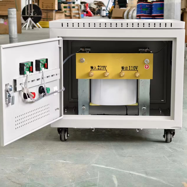Single Phase Step up & Step Down Transformer 110V/220V