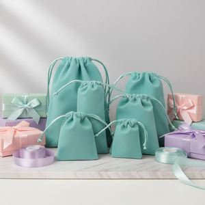OEM Manufacture Wholesales Custom Logo Lash Jewelry Drawstring <b>Velvet</b> Pouch Cosmetics Packaging Bag - Product Image 3