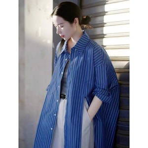 Chemisier Rayé Décontracté et Polyvalent à Col Français Tendance Nouvelle Collection Été 2026 pour Femme – Vente en Gros pour Boutiques - Product Image 6