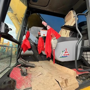 Good Quality Second Hand Komatsu PC200-<b>8</b> 220 240 Excavator for Sale Japan komatsu Pc200 Used Excavator Crawler Machines - Product Image 3