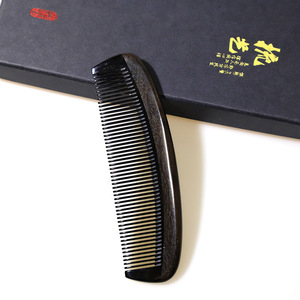 Peigne en corne de bœuf, peigne à cheveux en bois pour massage, 15-20 cm, fait à la main pour la population générale - Product Image 2
