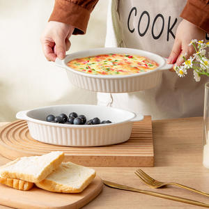 Bandeja de horno ovalada de cerámica blanca de 24.1 cm con asas, apta para microondas, para servicio de comida y té en hoteles. - Product Image 3