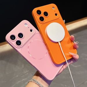 Funda de vidrio para iPhone 16 Pro Max que se convierte instantáneamente en una funda magnética dos en uno con película protectora para la lente 17. - Product Image 2