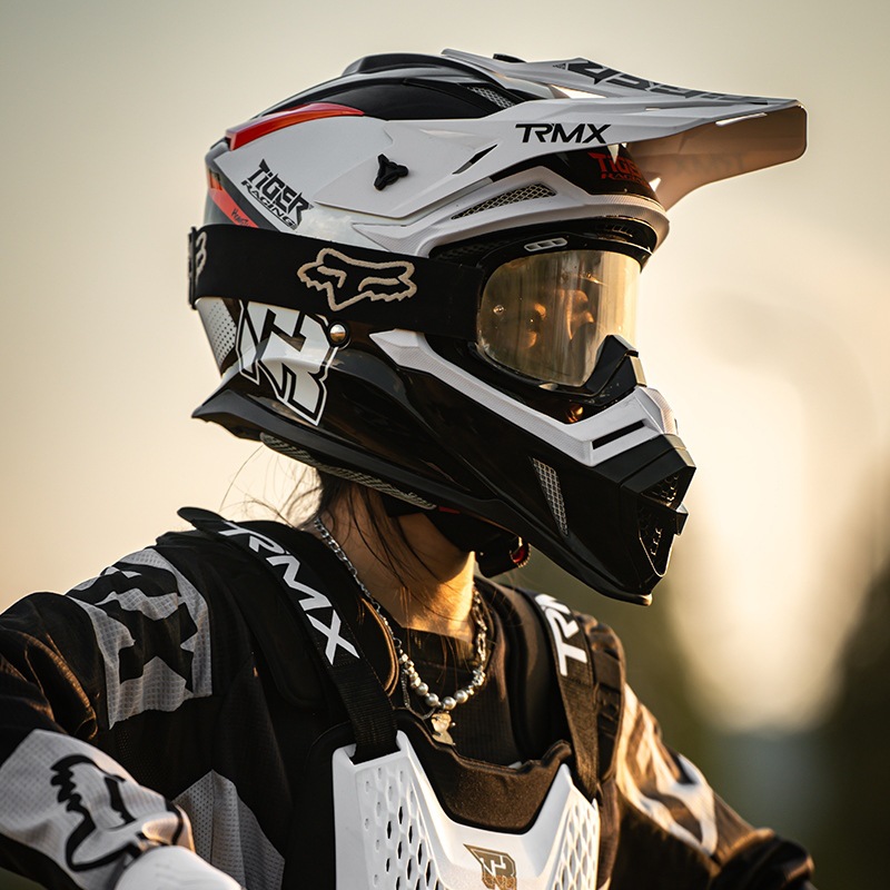 Otorcycle Full Face Helet Front Flip Visor Helet With Braids And - View #13