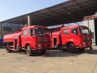Camion-citerne à eau Dongfeng Tianjin à double cabine de 8000 litres pour la lutte contre les incendies
