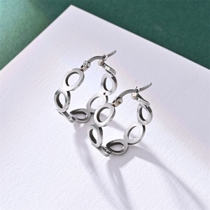 Aros de Acero Inoxidable con Baño de Oro de 18k, Joyería de Moda para Mujer, Uso Diario Informal - Product Image 4
