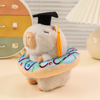 19cm Adorable Graduation Capybara Peluche Jouets en Donuts