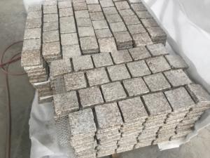 Pavés en pierre de granit jaune rouillé bon marché Top flammé et quatre côtés <span class=keywords><strong>Pavé</strong></span> en granit à motif de brique naturelle pour allée <span class=keywords><strong>jardin</strong></span> autres - Product Image 5