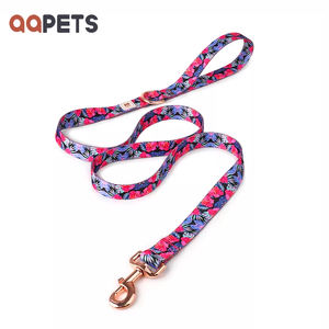 Set di imbracatura per gatti di lusso <span class=keywords><strong>2025</strong></span> con collare per cani in poliestere morbido traspirante con Logo stampato con fibbia in metallo - Product Image 5