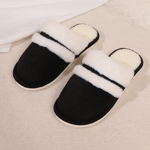 Chaussons d'intérieur en coton épais pour femmes, nouveaux, en peluche, confortables et antidérapants pour l'hiver, l'été et l'automne - Product Image 3