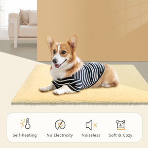 Alfombra autocalentable para mascotas, calefacción automática y conservación del calor a temperatura constante para el hogar, adecuada para perros y gatos en invierno. - Product Image 4