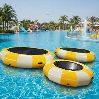 Trampoline aquatique gonflable Plateforme flottante Saut à l'élastique Zone de natation pour enfants Adultes Matériel PVC commercial 100-500 kg